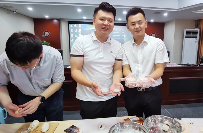 共青團(tuán)南昌市政建設(shè)集團(tuán)有限公司委員會(huì)舉辦了“承傳統(tǒng)文化，享團(tuán)圓美滿”中秋主題活動(dòng)6912.jpg
