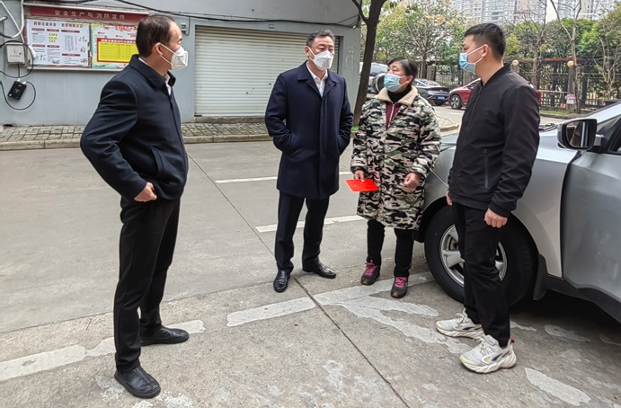 南昌市政建設(shè)集團(tuán)開(kāi)展春節(jié)“送溫暖”走訪(fǎng)慰問(wèn)活動(dòng)