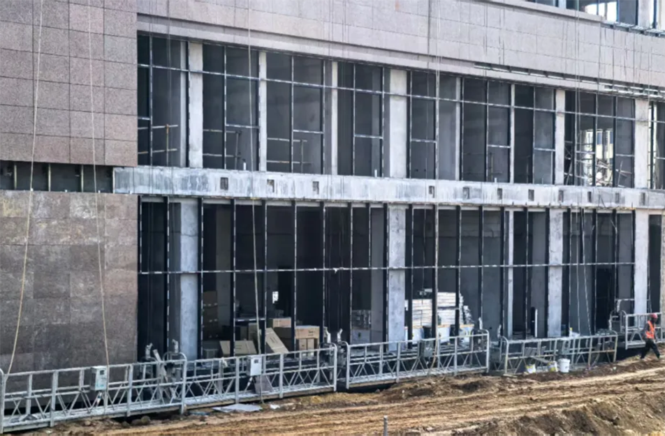 南昌市政建設集團有限公司緊急開展強對流天氣專項安全檢查，全面排查設備加固、用電安全、排水防澇及應急物資，筑牢極端天氣施工安全防線