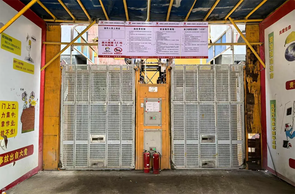 南昌市政建設集團有限公司緊急開展強對流天氣專項安全檢查，全面排查設備加固、用電安全、排水防澇及應急物資，筑牢極端天氣施工安全防線